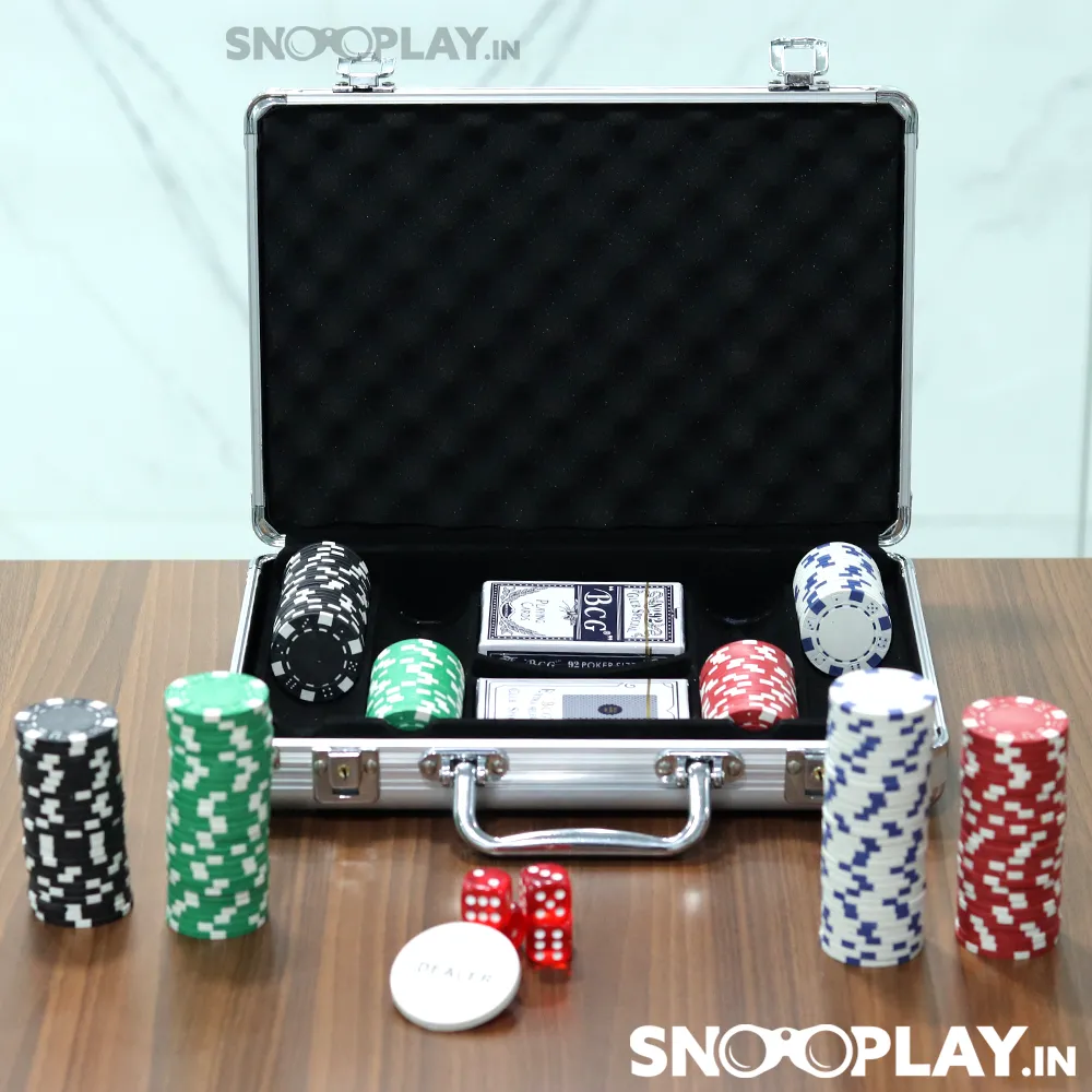 200 Pieces Poker Set with Briefcase