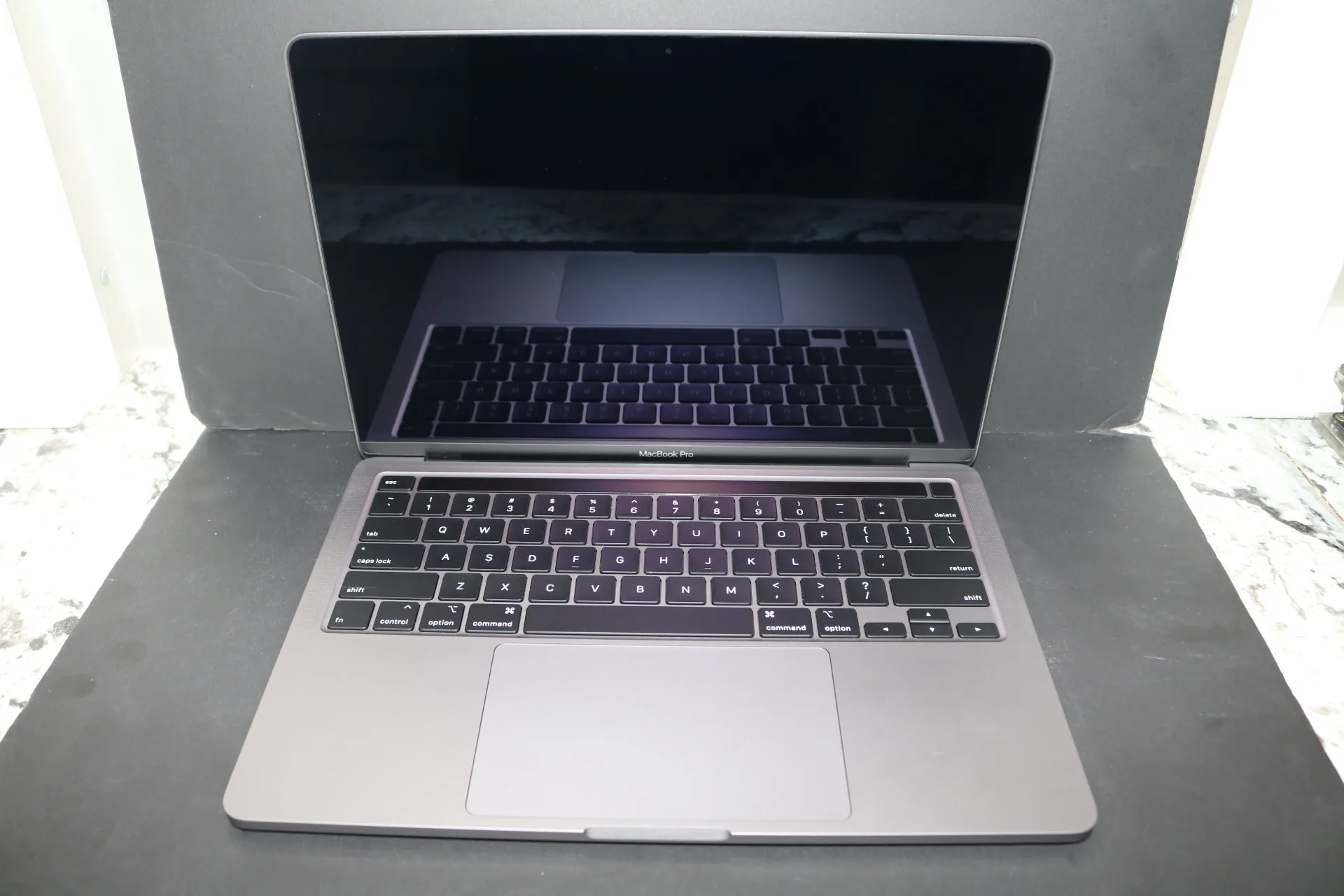 2020 Apple MacBook Pro 13.3" i5 2GHZ 16GB 512GB Gray A2251 Service Battery