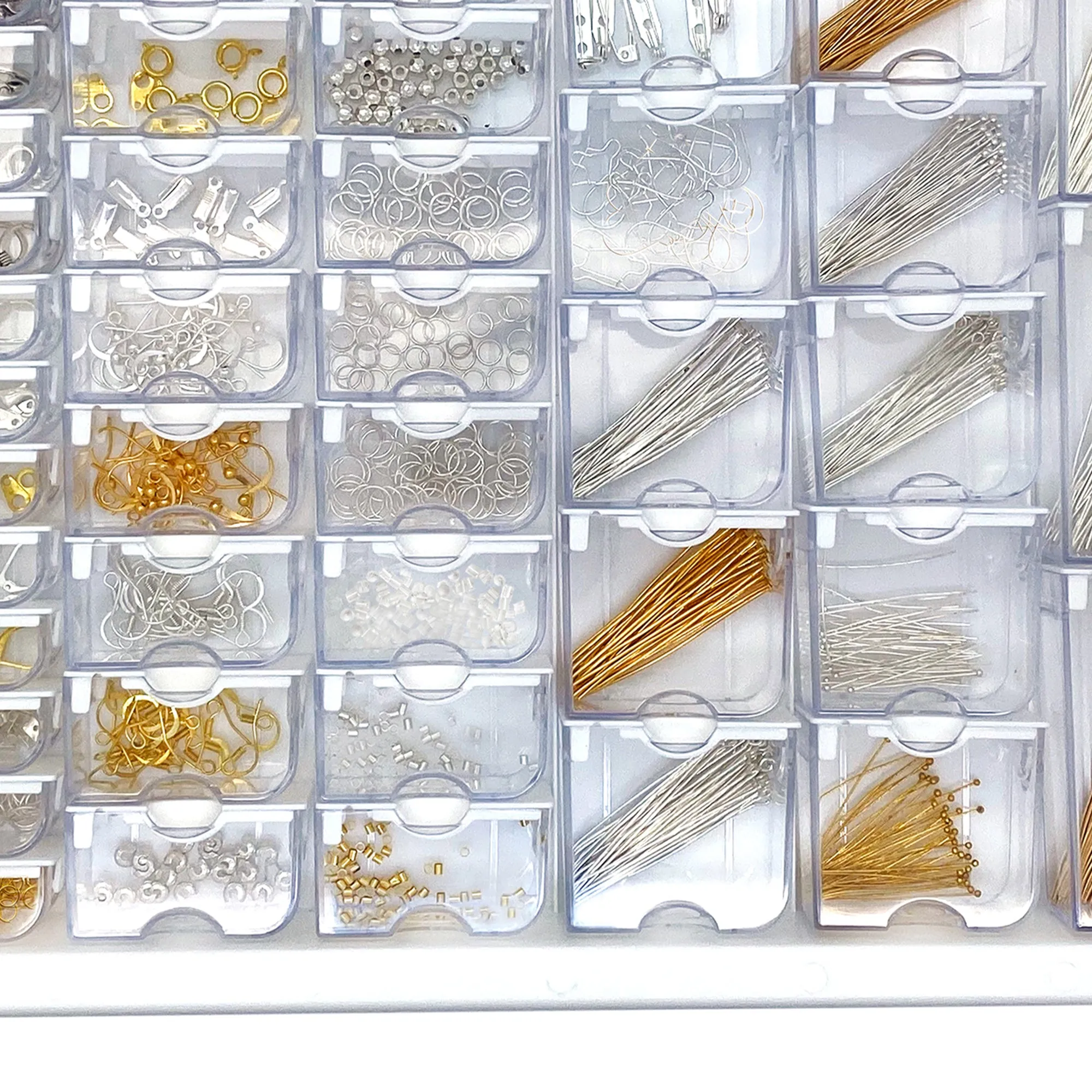 Bead Storage Solutions Elizabeth Ward 1,111pc Assorted Jewelry Findings Tray