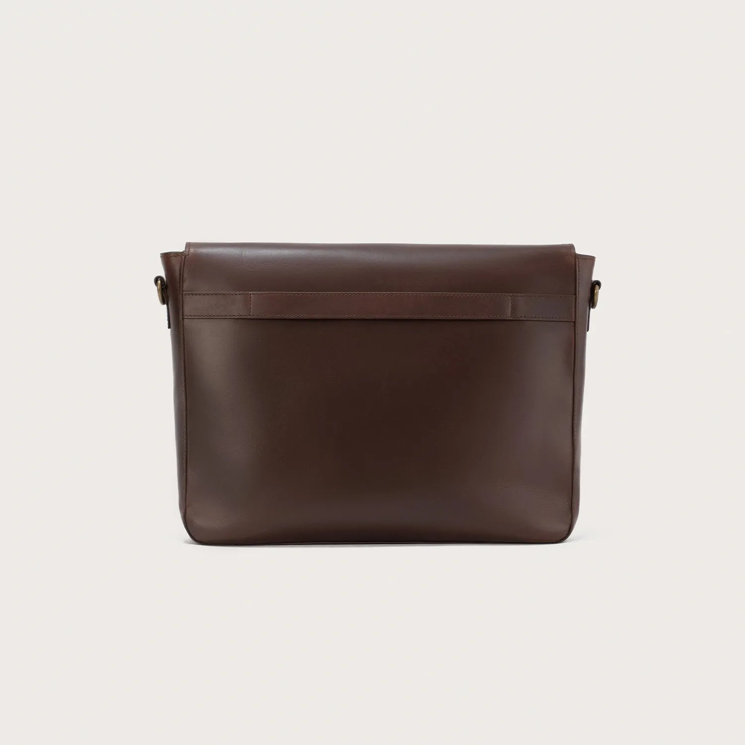 The Carismatico Vintage Brown Leather Messenger Bag